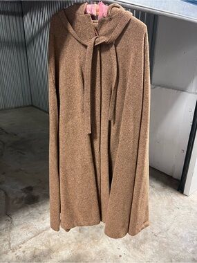 Hooded Open-Front Poncho in Warm Brown
